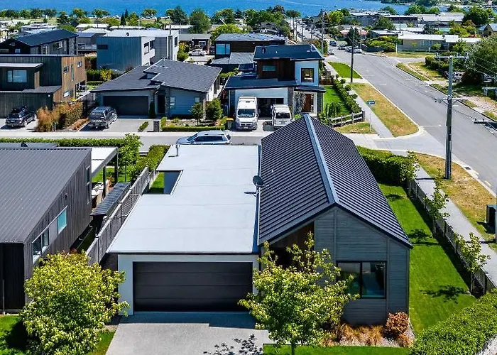 度假居 Serenity Haven: Retreat With Panoramic Views 瓦纳卡